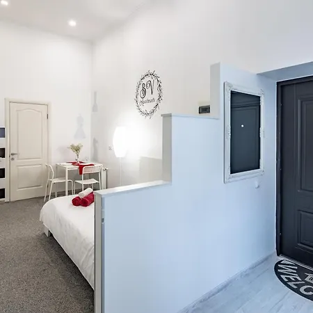 Bv Black And White Apartment *