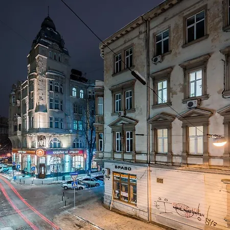 Lejlighed Bv Black And White