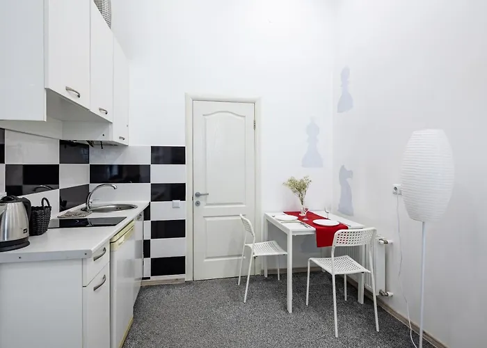 Bv Black And White Leópolis