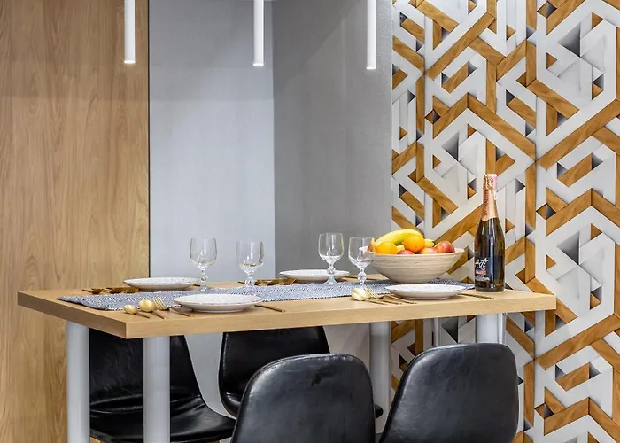 Bv Black And White Apartamento Leópolis